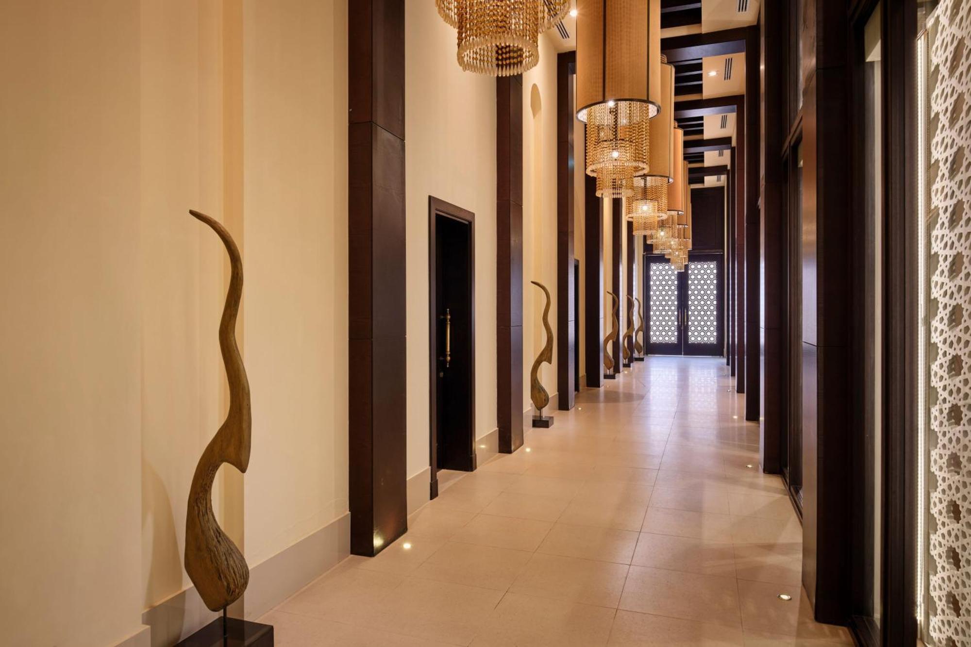Курортный комплекс The Ritz-carlton Khaimah, Al Wadi Desert 5*